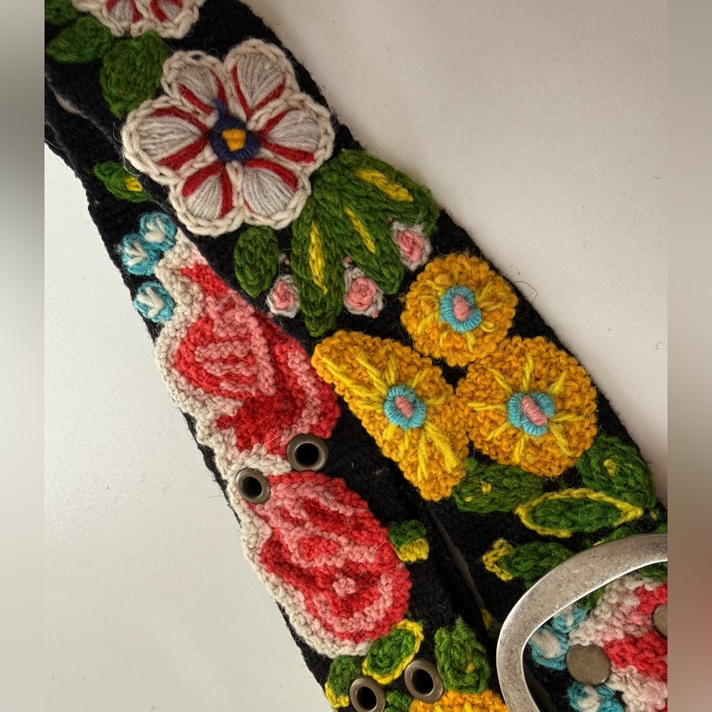Jenny Krauss Floral Wool Belt Hand Embroidery Wildflowers Boho Artisan Festival - Picture 12 of 16